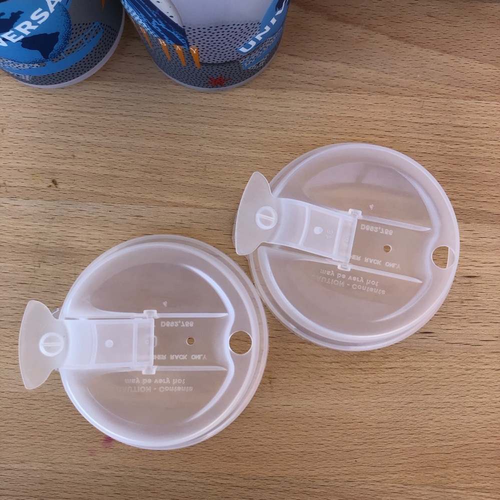2 Refillable Coca-Cola Freestyle Universal Studios Orlando Parks Tumblers 24 Oz - Picture 12 of 16